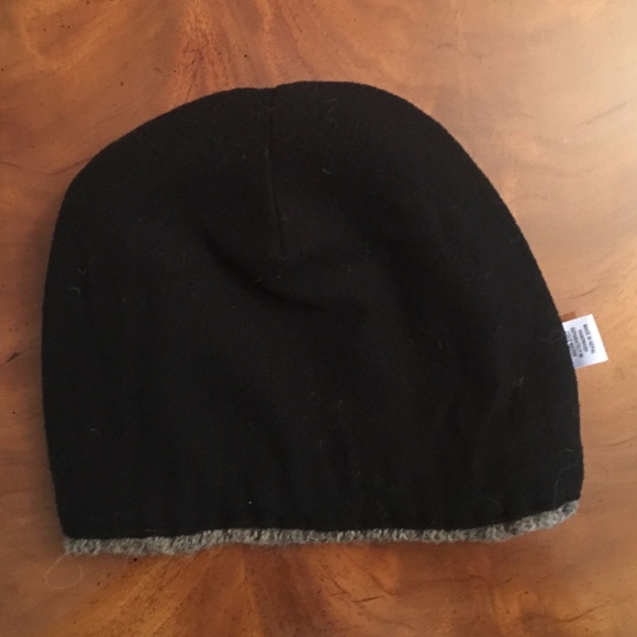 Wool Cap - Picture 3 of 6
