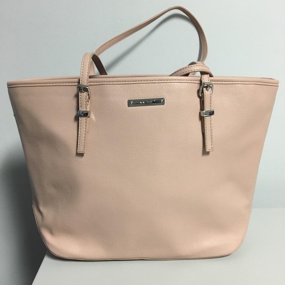 Nine west tote bag