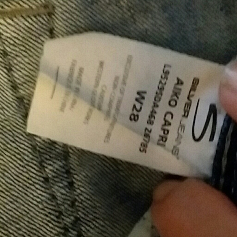 Capris - Picture 3 of 3