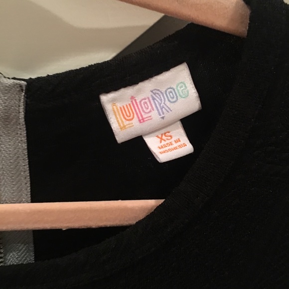 Black jacquard lularoe Amelia - Picture 1 of 3