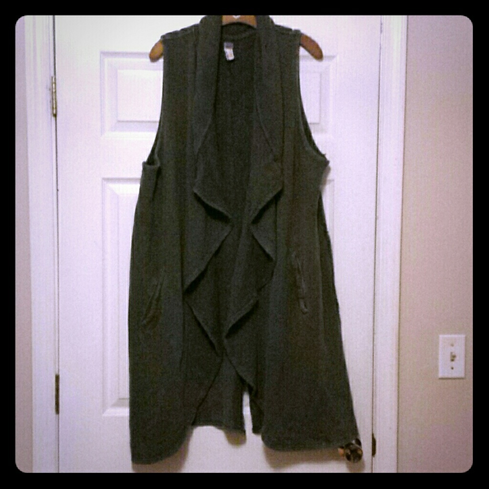 Free people agenda vest