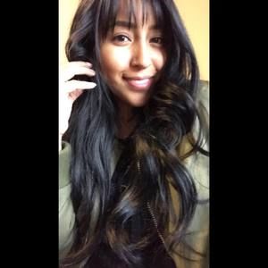 Meet your Posher, Cynthia