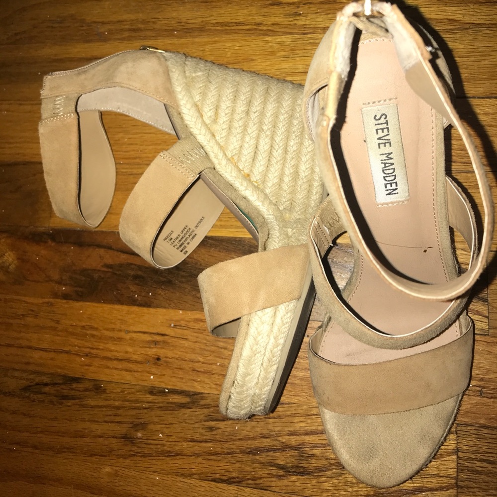 Nude Steve Madden espadrille wedges - size 7.5
