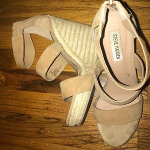 Nude Steve Madden espadrille wedges - size 7.5