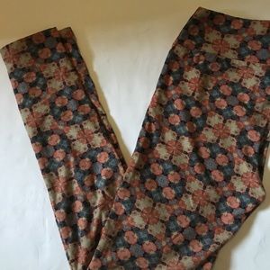 LuLaRoe Leggings OS