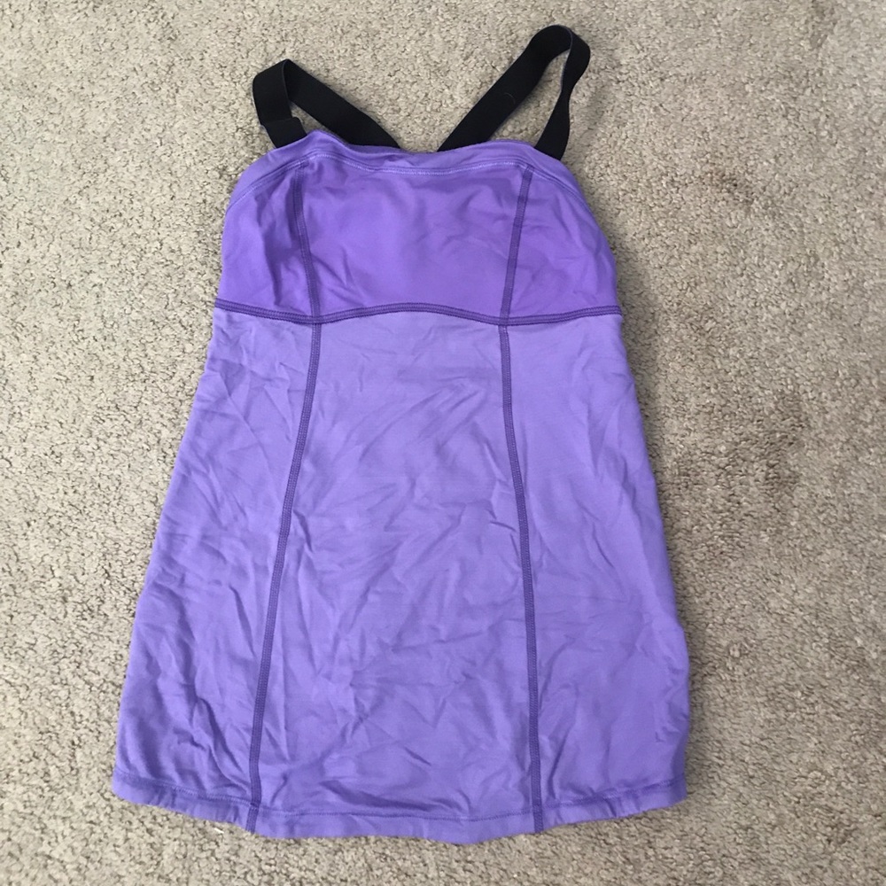 Lululemon tank