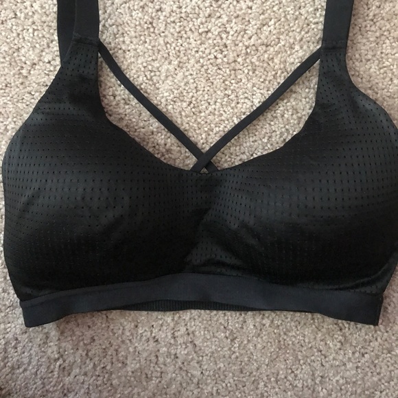Victoria secret sports bra - Picture 2 of 2