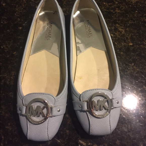Michael Kors Fulton flats !! - Picture 2 of 8