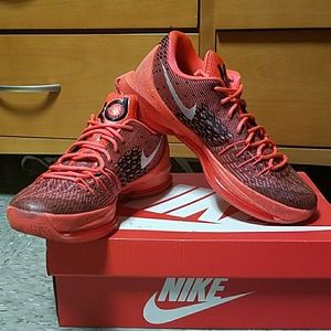 Nike KD 8's