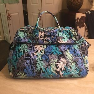 Vera Bradley Weekender Travel Bag - Camofloral