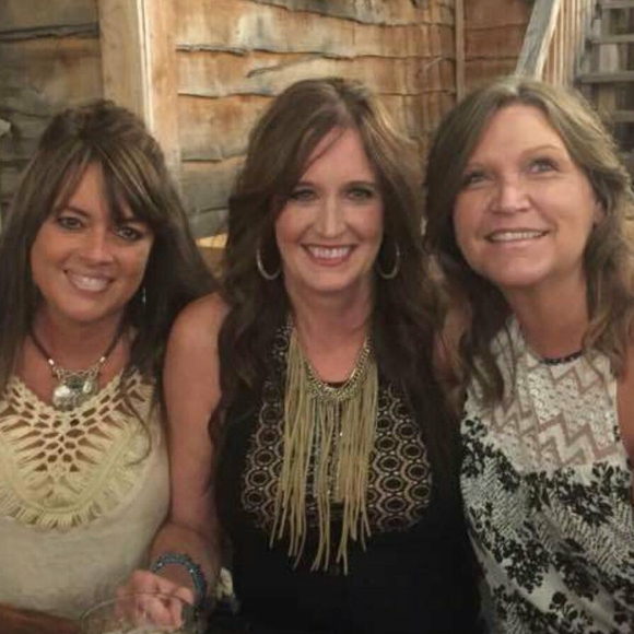 Meet your Posher, Tammi - Picture 1 of 1