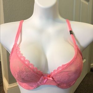 Brand new bra great for Christmas or birthdays!
