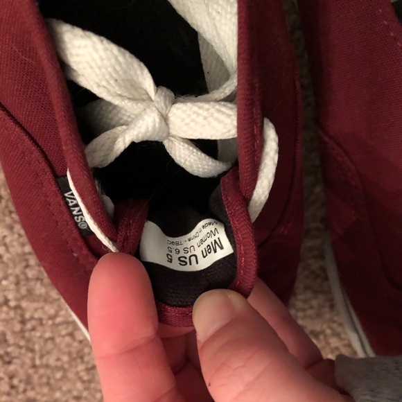 Maroon Vans Size 6.5 - Picture 2 of 4