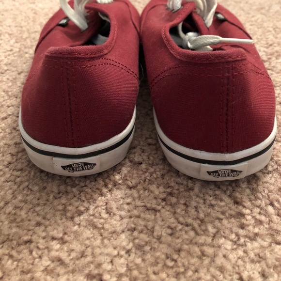 Maroon Vans Size 6.5 - Picture 4 of 4