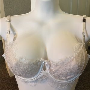Brand new bra great for Christmas or birthdays!