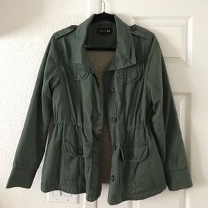 Army green utility jacket Army green utility jacket