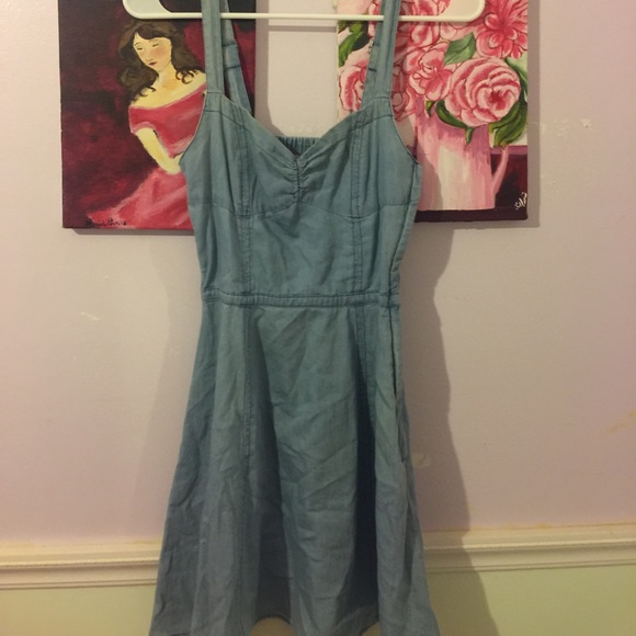 Jean dress - Picture 1 of 3