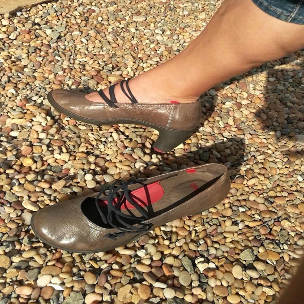 Camper low Heels