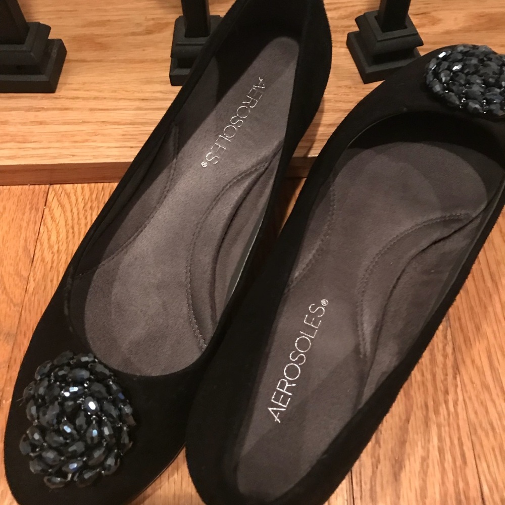 Aerosoles black flats