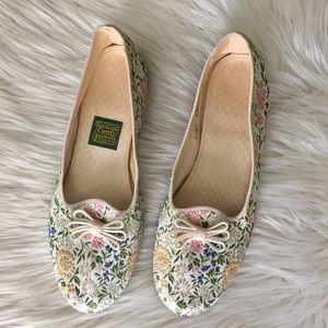 vintage | Daniel Green slippers