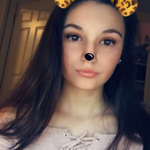 Meet your Posher, Clara