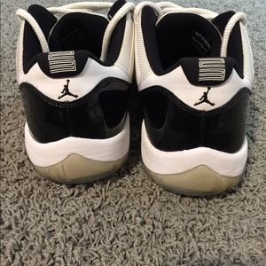 Jordan 11 Concord Lows
