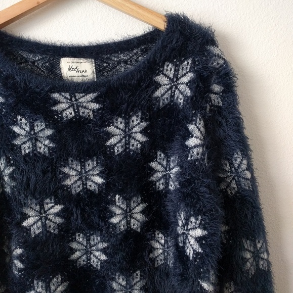 Fuzzy Eyelash Nordic Snowflake Sweater - Picture 2 of 2