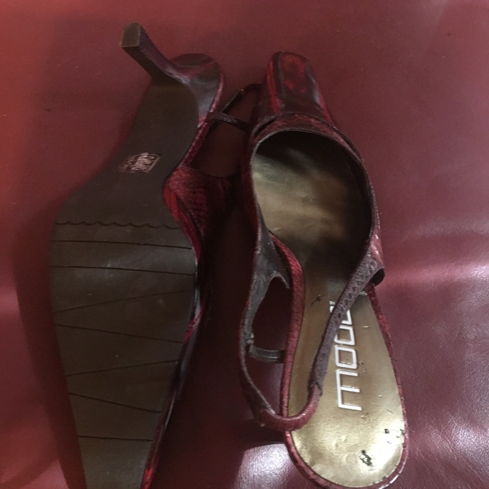 MODA Slingbacks - Picture 3 of 3