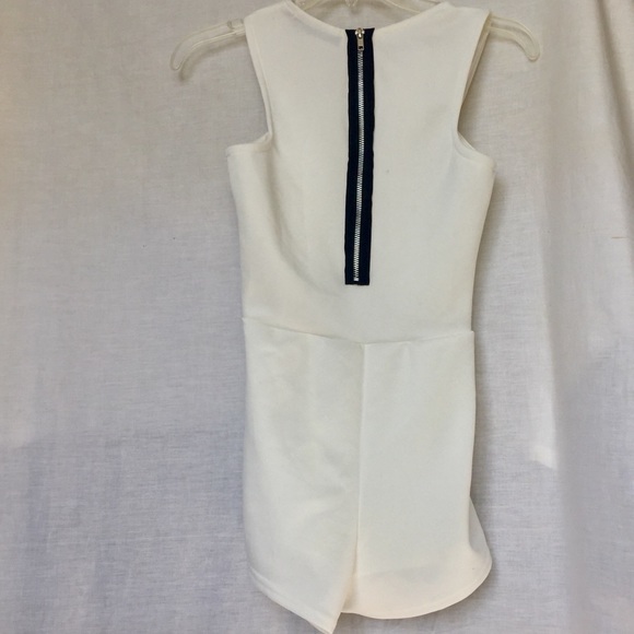 -SOLD- White romper with stomach cut out - Picture 3 of 5
