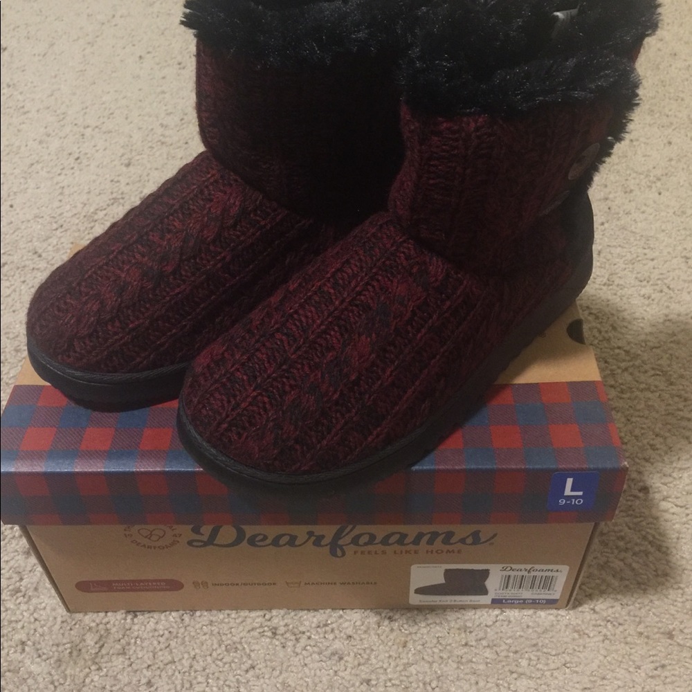 dearfoams 2 button boot sleepers winter