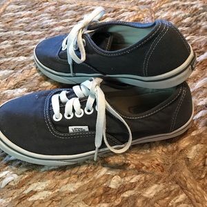 Vans tennis shoes🔥🔥