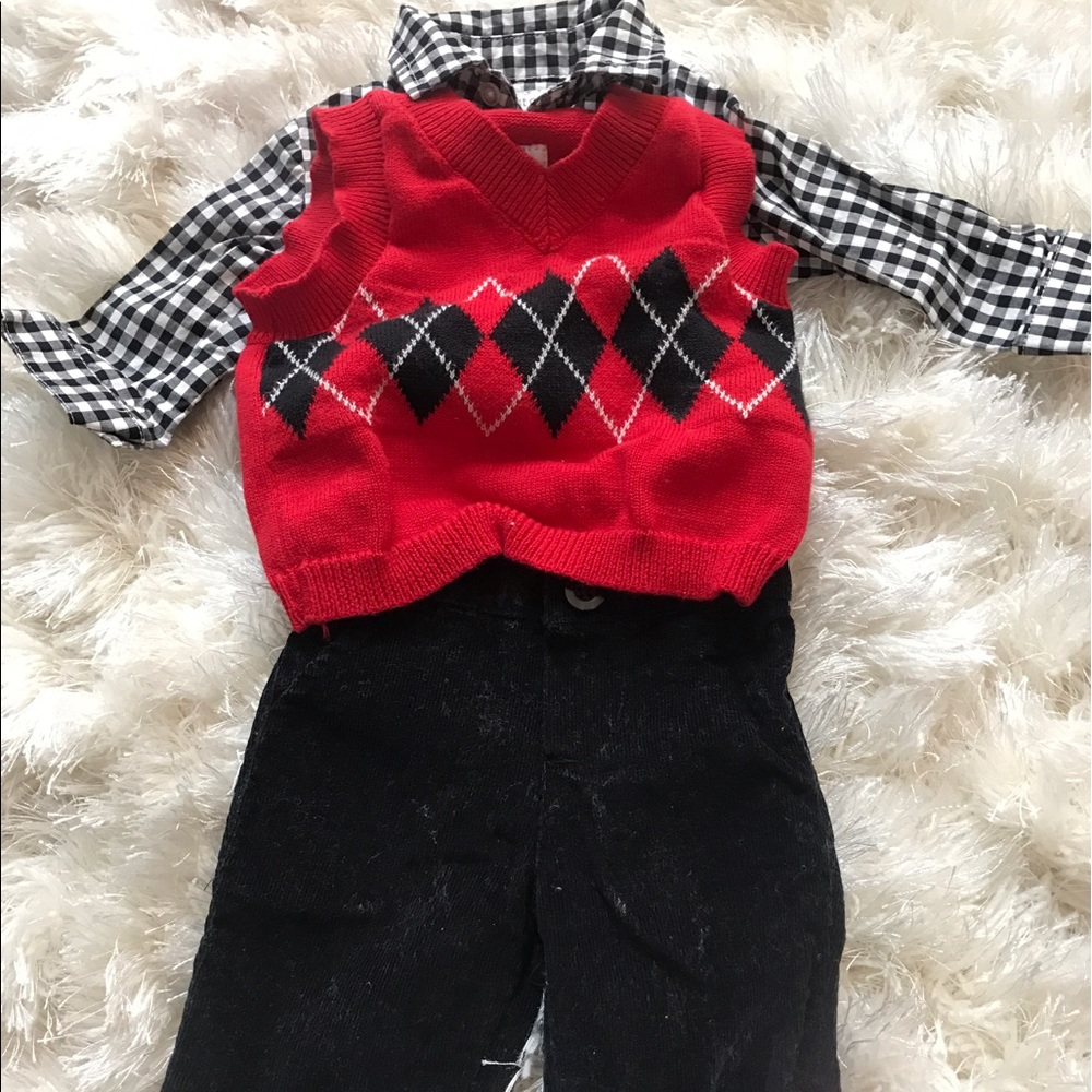 Flash sale 🎉🎊3-piece seat newborn wear