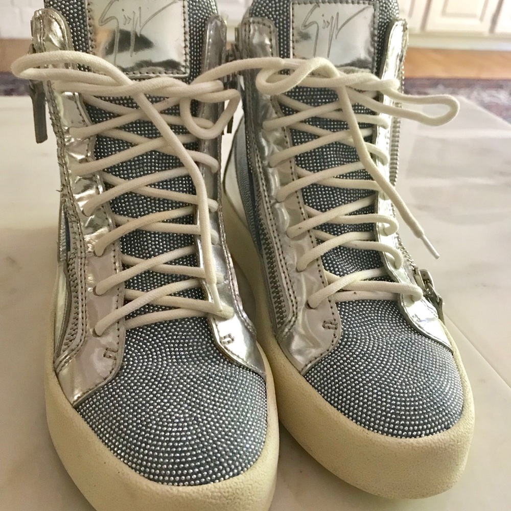 ‼️Rare‼️Giuseppe 💎crystal high tops