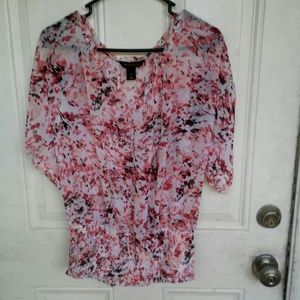 Short sleeve blouse Short sleeve blouse