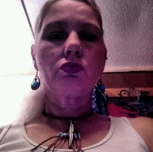 Meet your Posher, Catherine