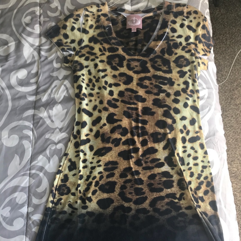 Short sleeve tunic top