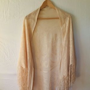 Vintage Lace Shawl