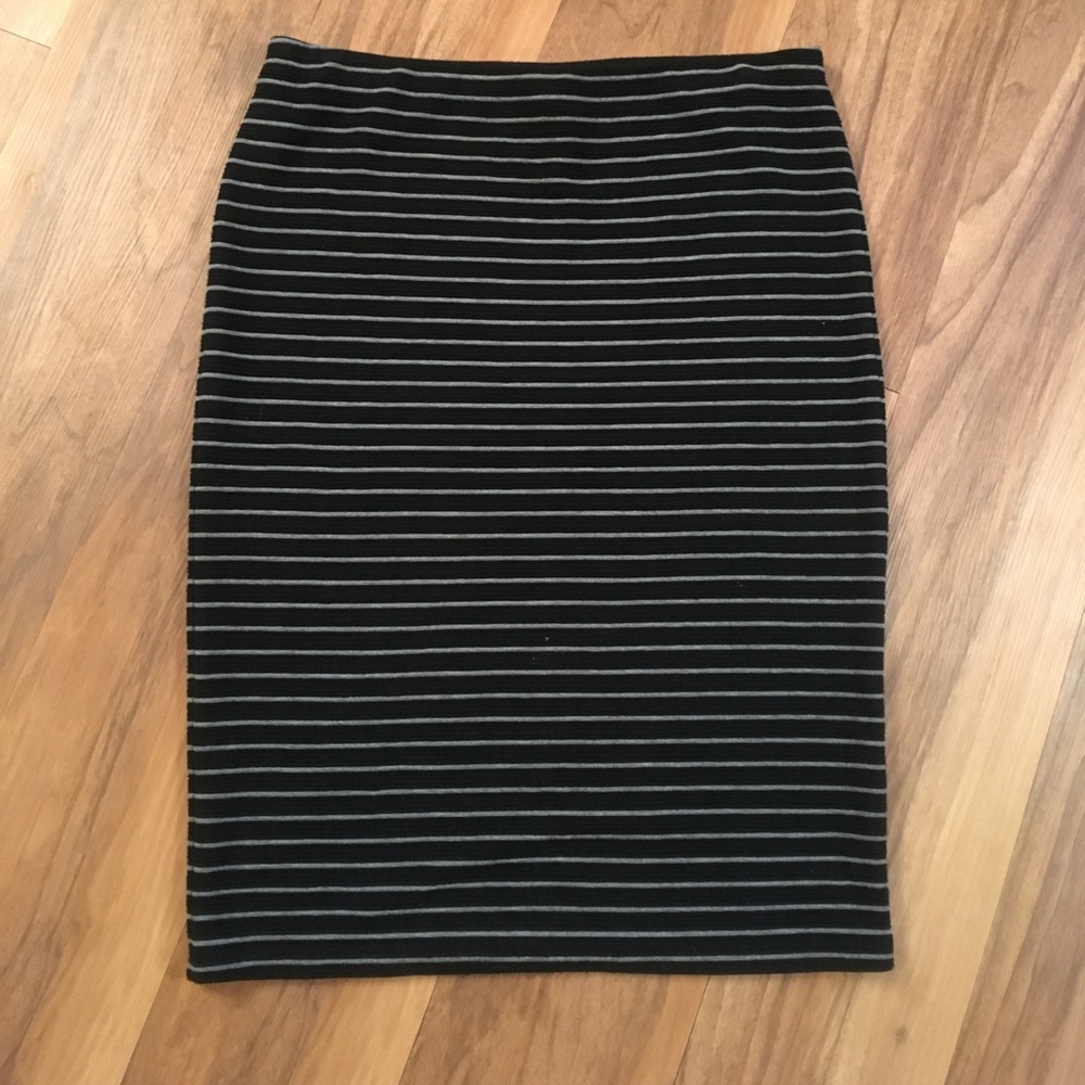 Striped Knit Pencil Skirt