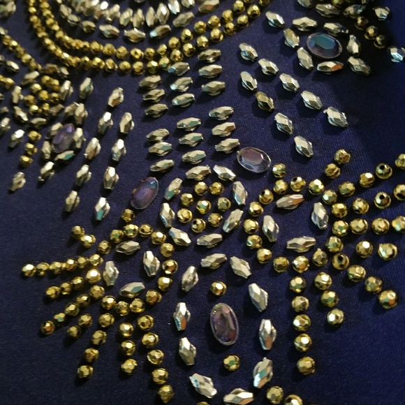 Dress - Picture 3 of 4