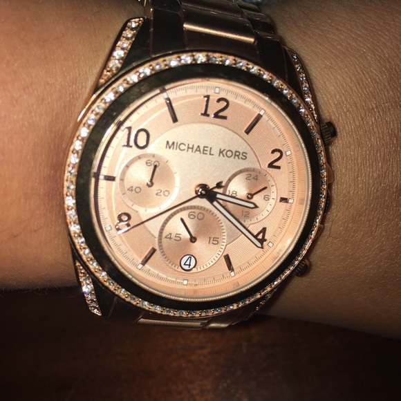 Beautiful MK watch main image 3
