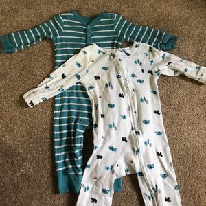 Baby clothes