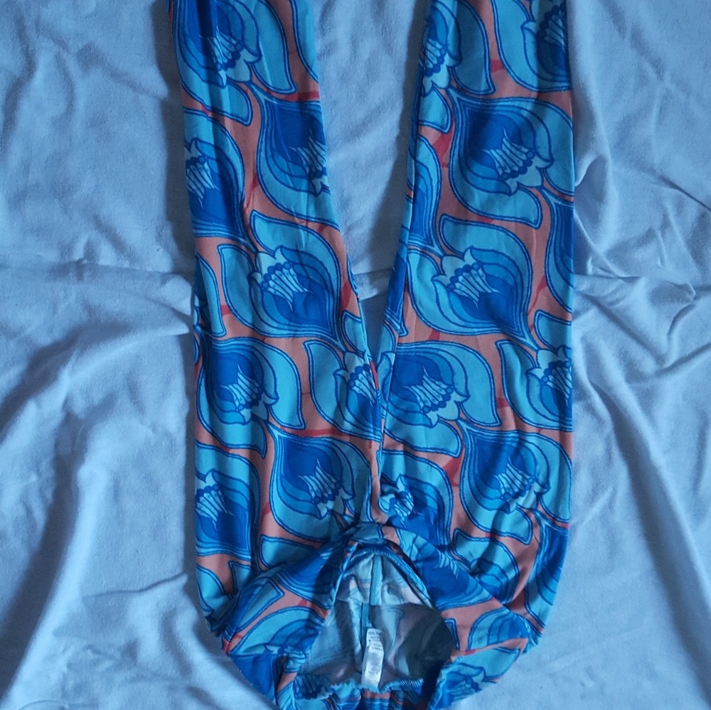 LULAROE UNICORN PEACOCK FEATHERS OS LEGGINGS