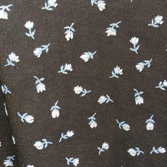 Jay Jacobs button up blouse. - Picture 4 of 4