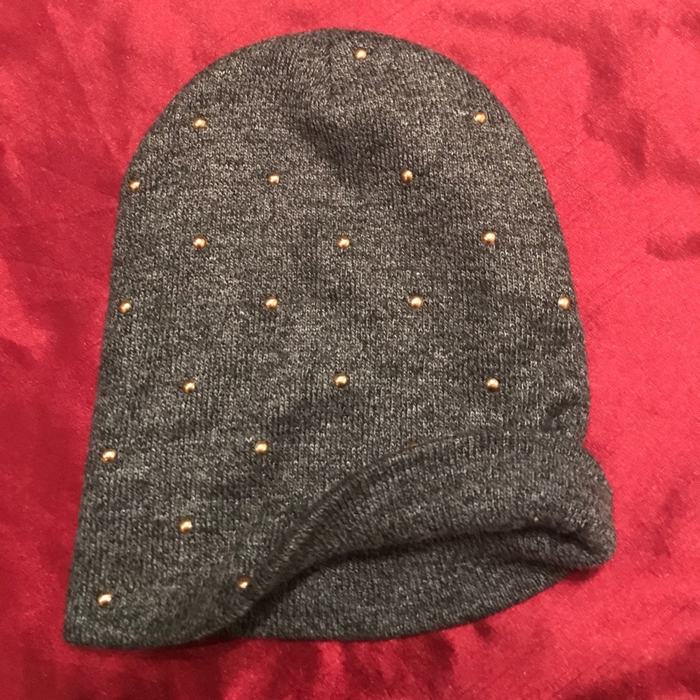 Cute hat for the winter!