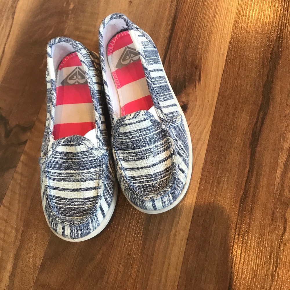 Roxy shoe