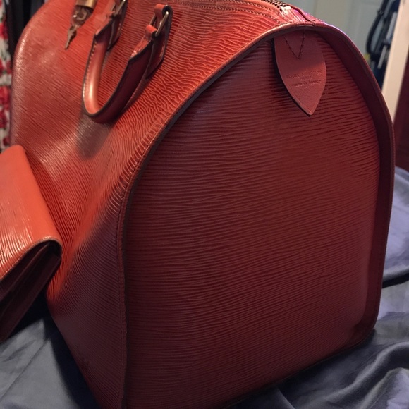 ABSOLUTELY STUNNING LOUIS VUITTON SPEEDY 40 - Picture 2 of 4