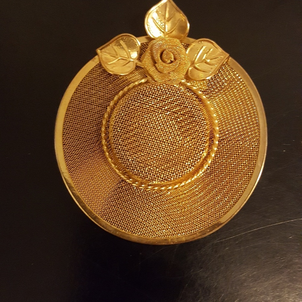 My perfect hat pin.
