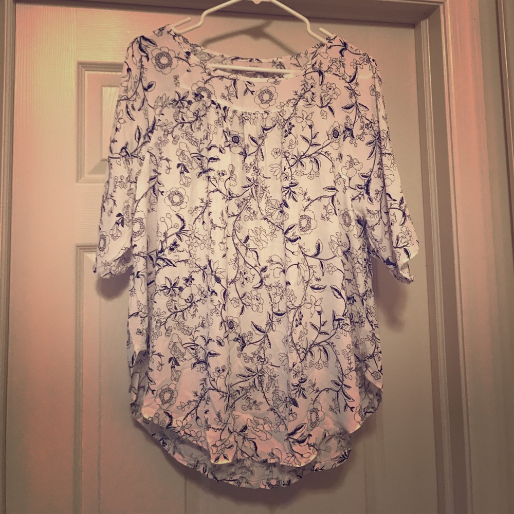 Loft shirt, NWT, Size Large