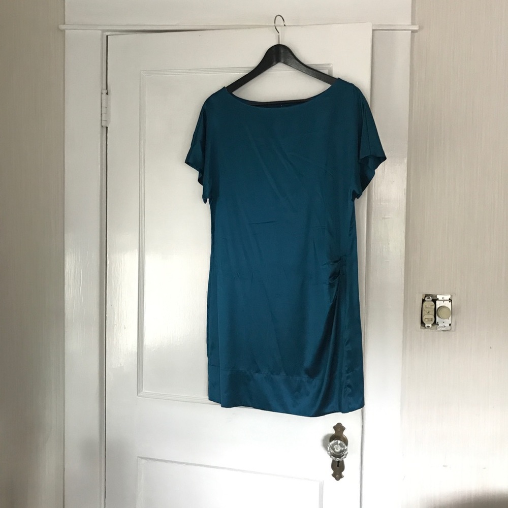 Blue silk Banana Republic dress
