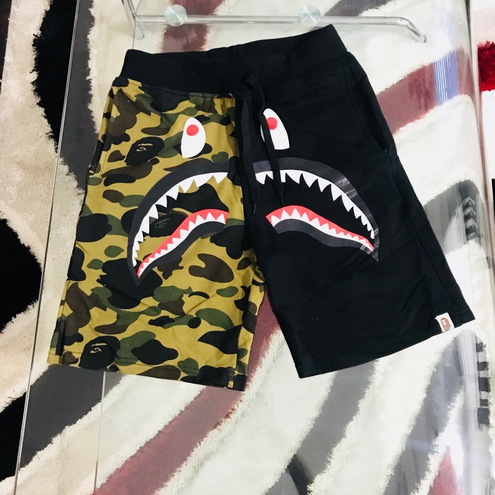 Bathing ape shorts